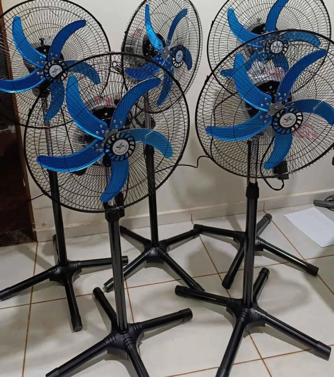 Ventilador coluna catavento  5 pás 