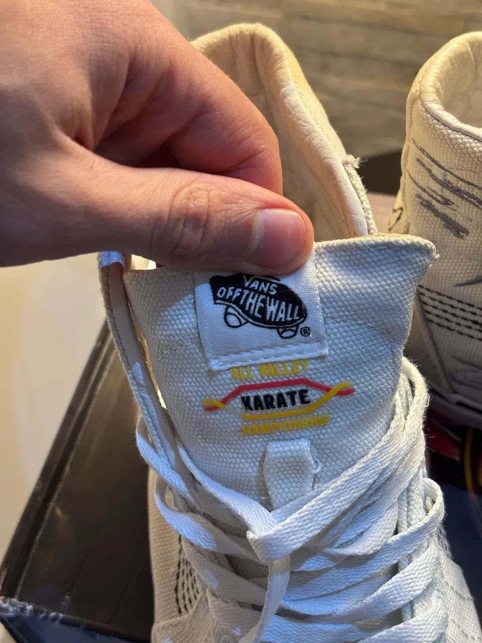 Vans sk8-hi cobra kai 42  - Foto 5