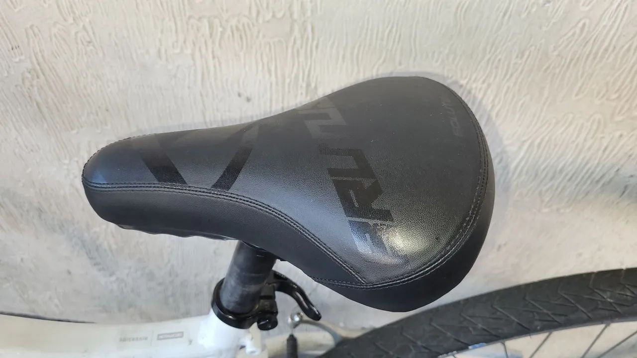 Bicicleta aro 29 praticamente nova. - Foto 4
