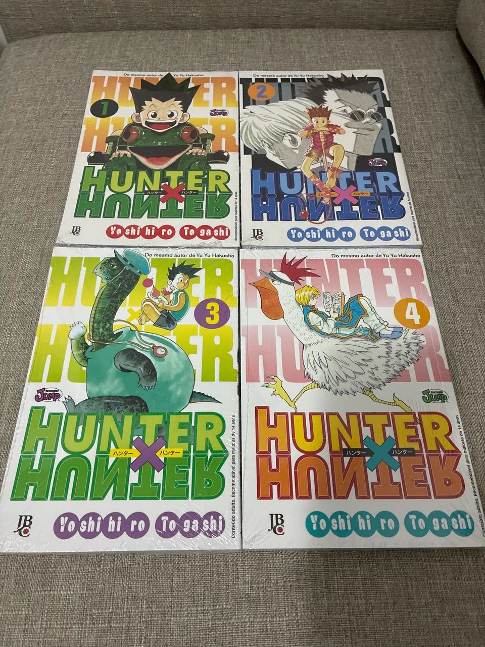 Mangás Hunter x Hunter volumes 1 ao 4 novos lacrados - Livros e