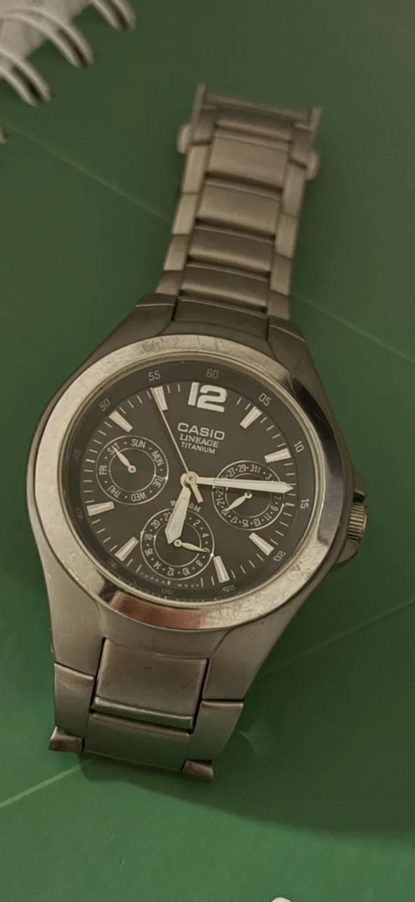 Relógio Casio Lineage Titanium 
