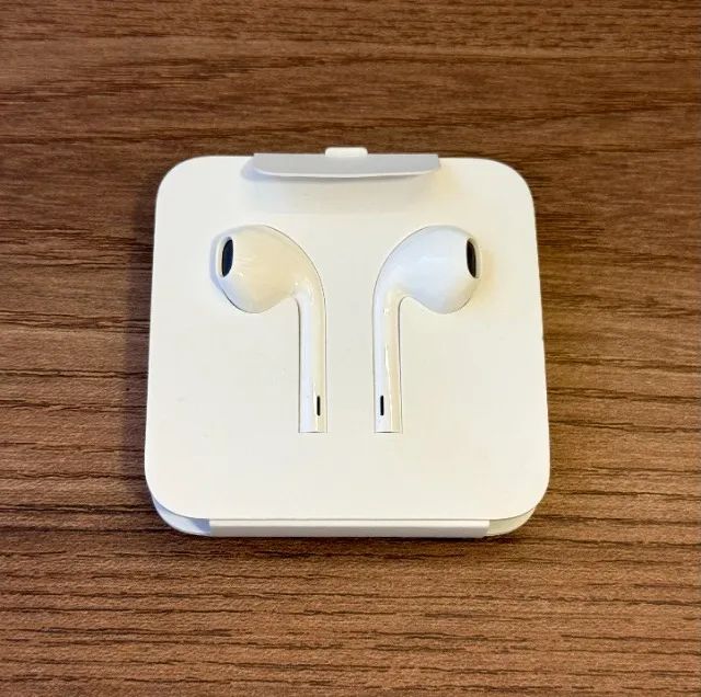 Apple earpods com conector lightning - Foto 2