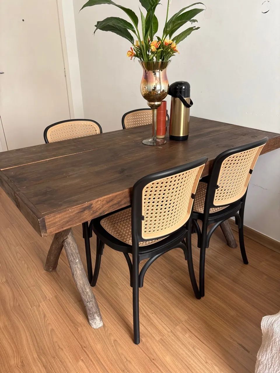 Mesa com 4 cadeiras  - Foto 3