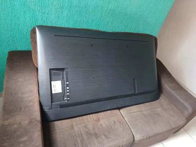 TV Samsung 58 polegadas TU7200 com defeito - Foto 3