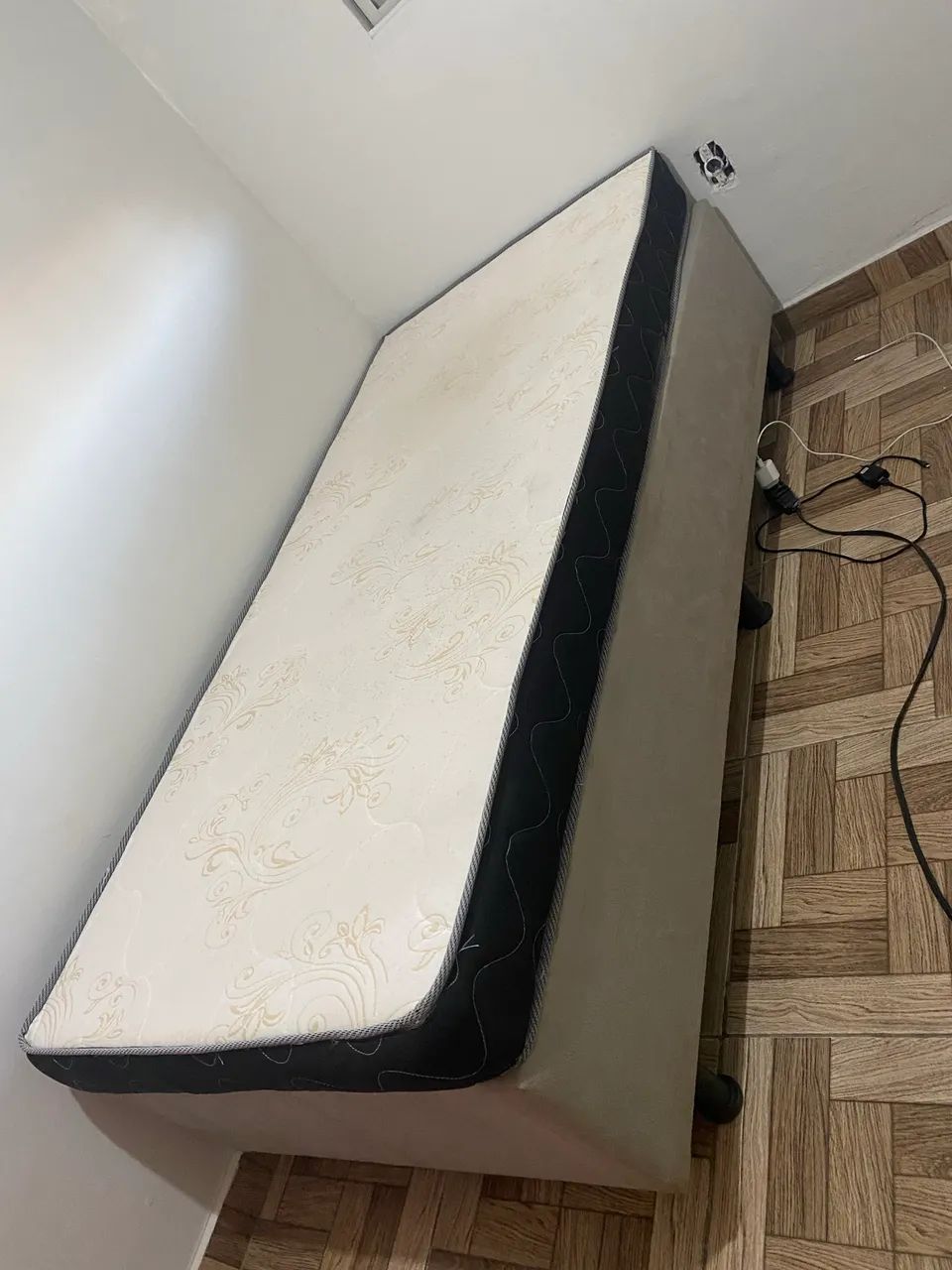 Cama box 