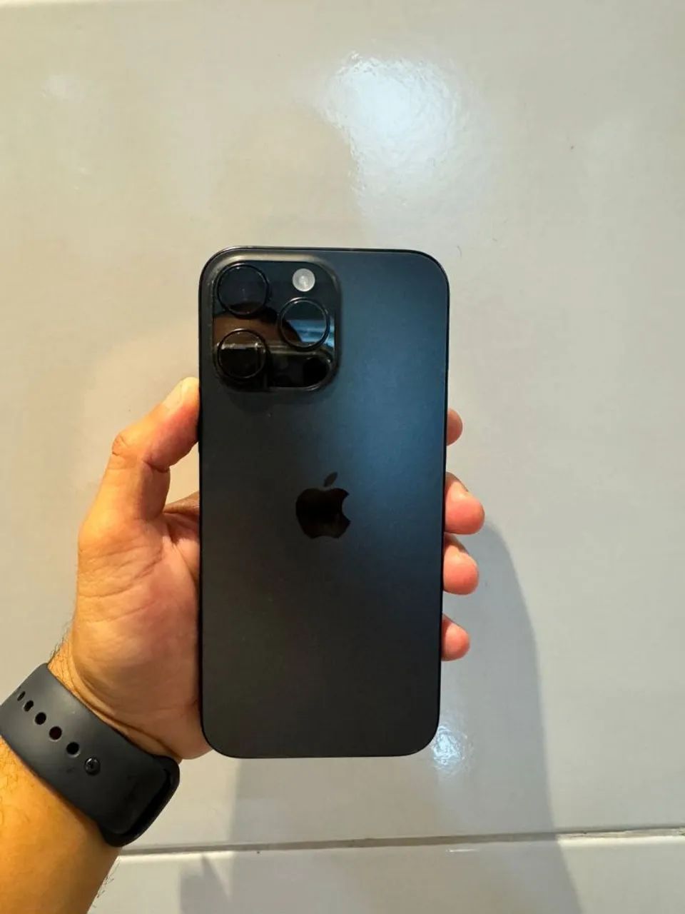 Iphone 16 pro max  - Foto 2