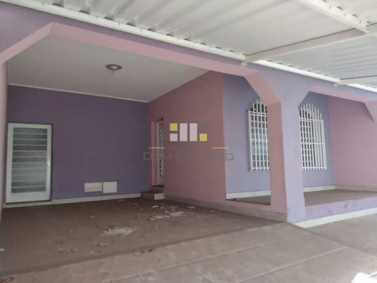 Casa com 3 dormitórios para locação no Centro de Sumaré/SP
