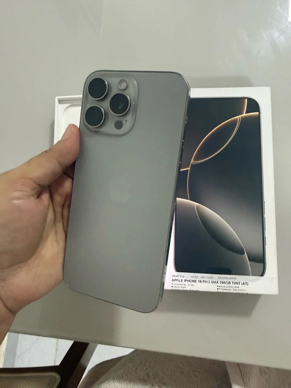 iPhone 16 pro max  - Foto 2