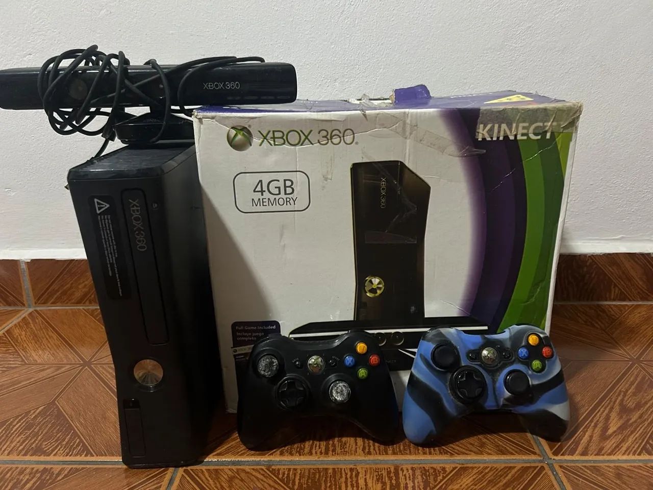 Xbox 360 4GB