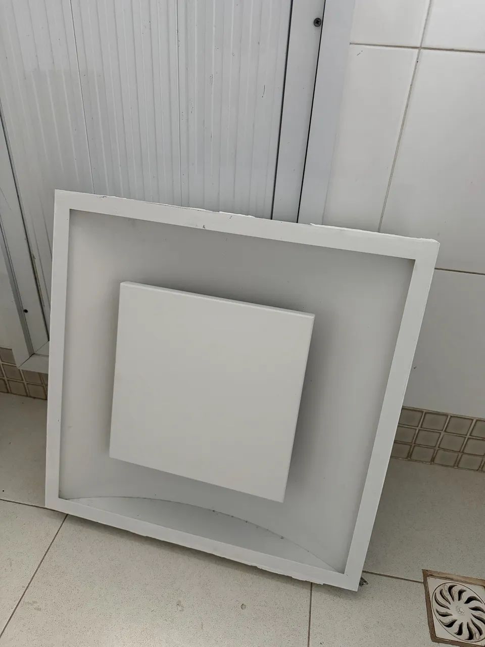 Plafon de embutir 55cm x 55cm