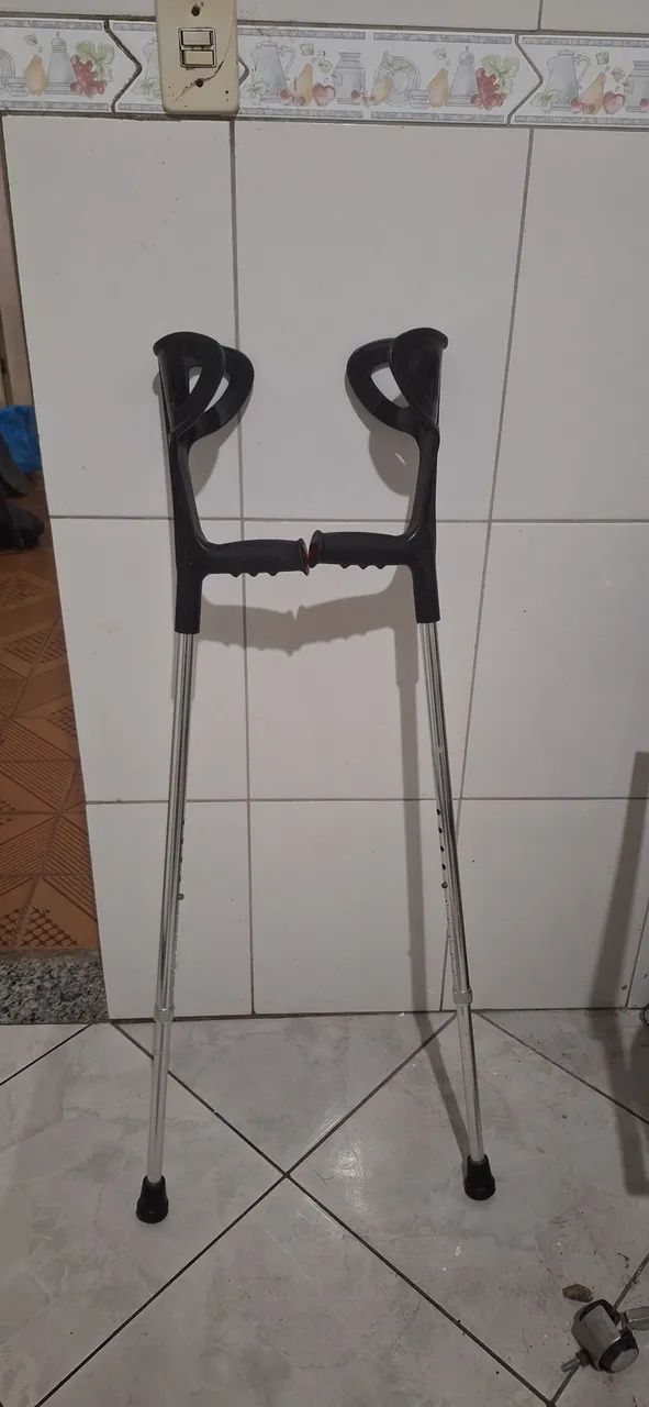 Par de muletas ajustáveis - Foto 3