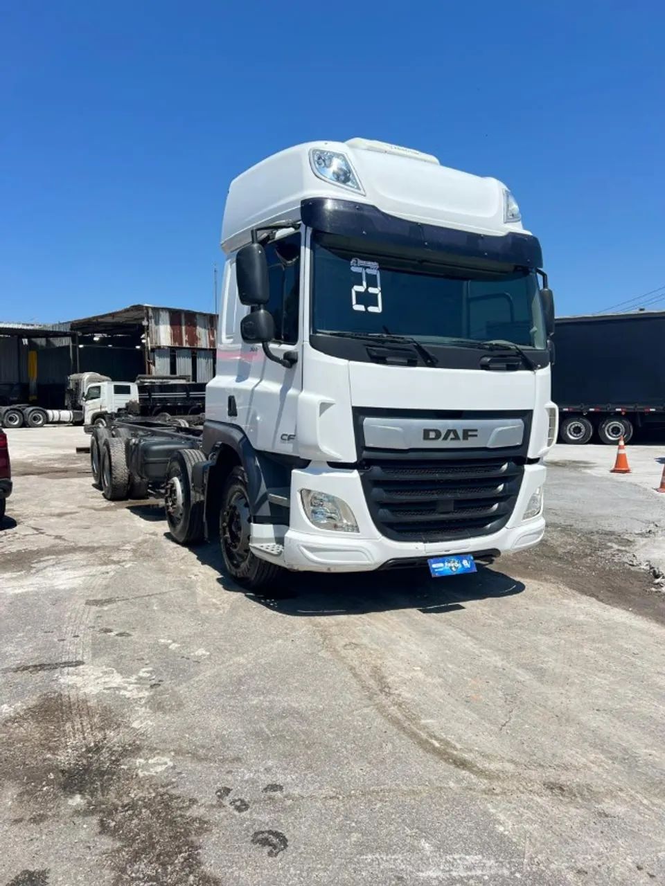 DAF CF300 8x2 AUTOMÁTICO 2023 - Foto 3