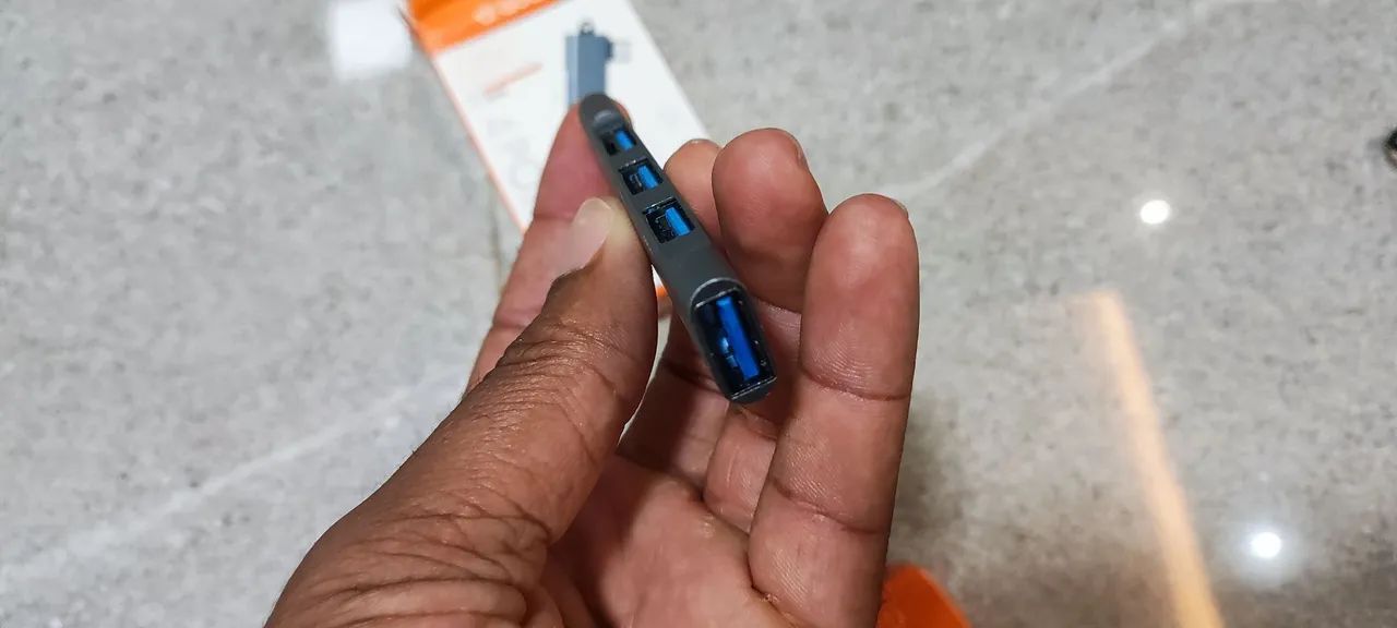 Hub USB tipo c com 4 entradas  - Foto 3