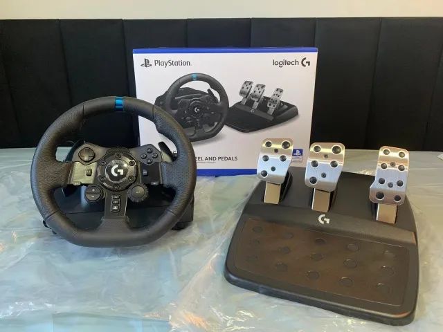 Volante Logitech G923 para PS5, PS4 e PC