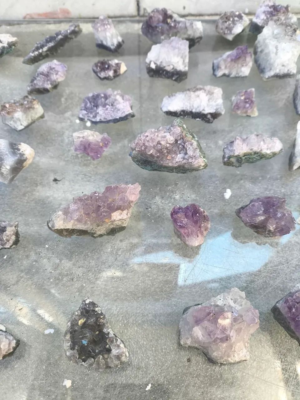 Lote com drusas de ametista e cristal  - Foto 3