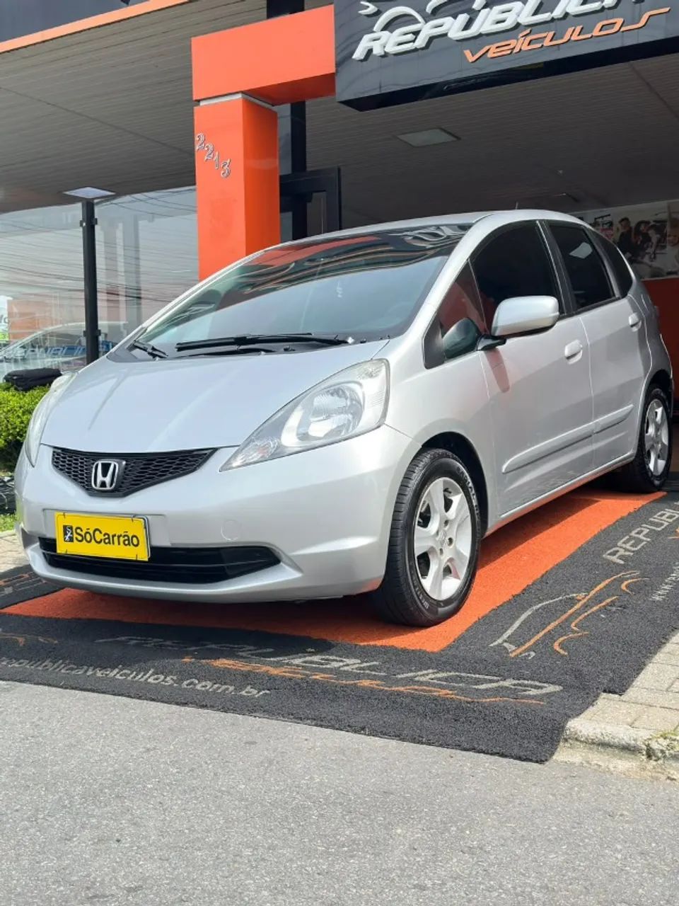 Honda Fit LX 1.4 16V FLEX 2011