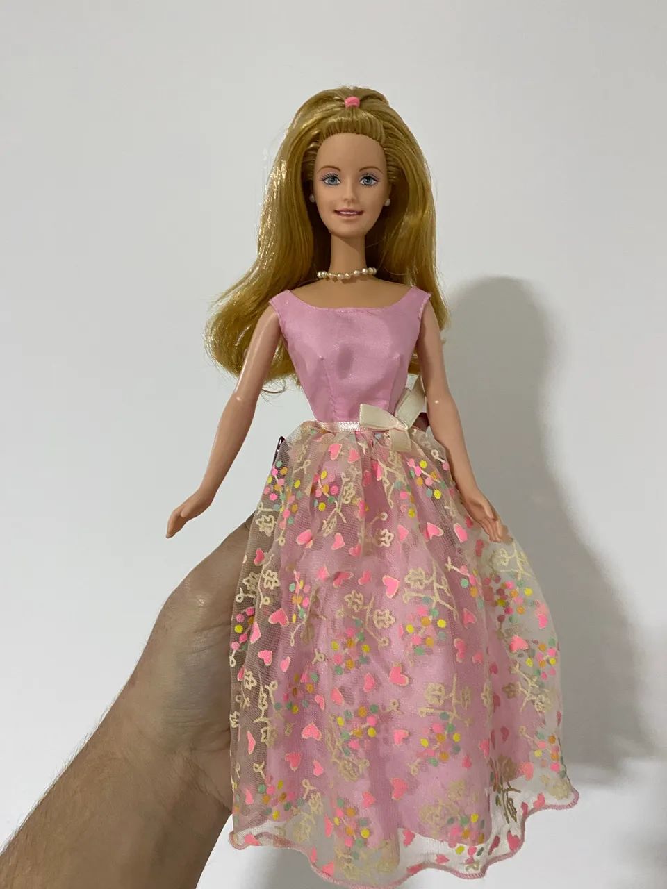 Boneca Barbie aniversário 2001