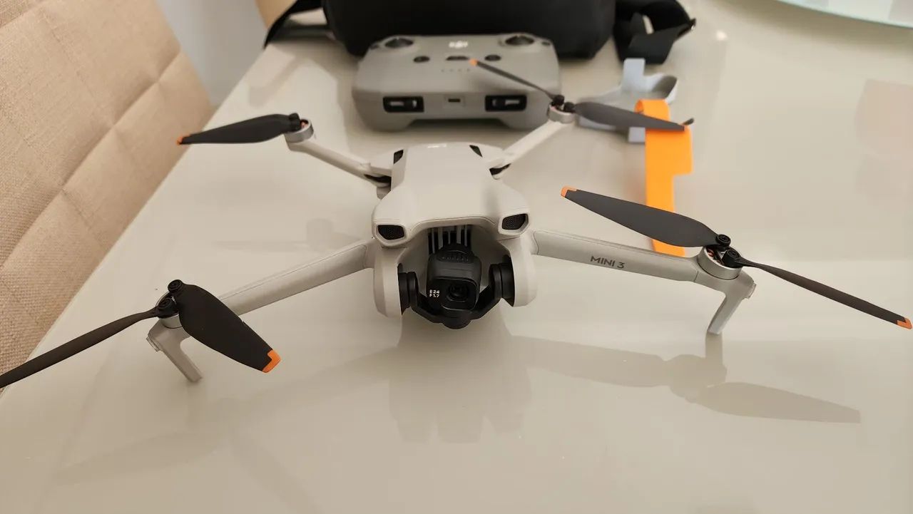 Drone Dji Mini 3 4K com 1 bateria + controle + bolsa - Foto 4