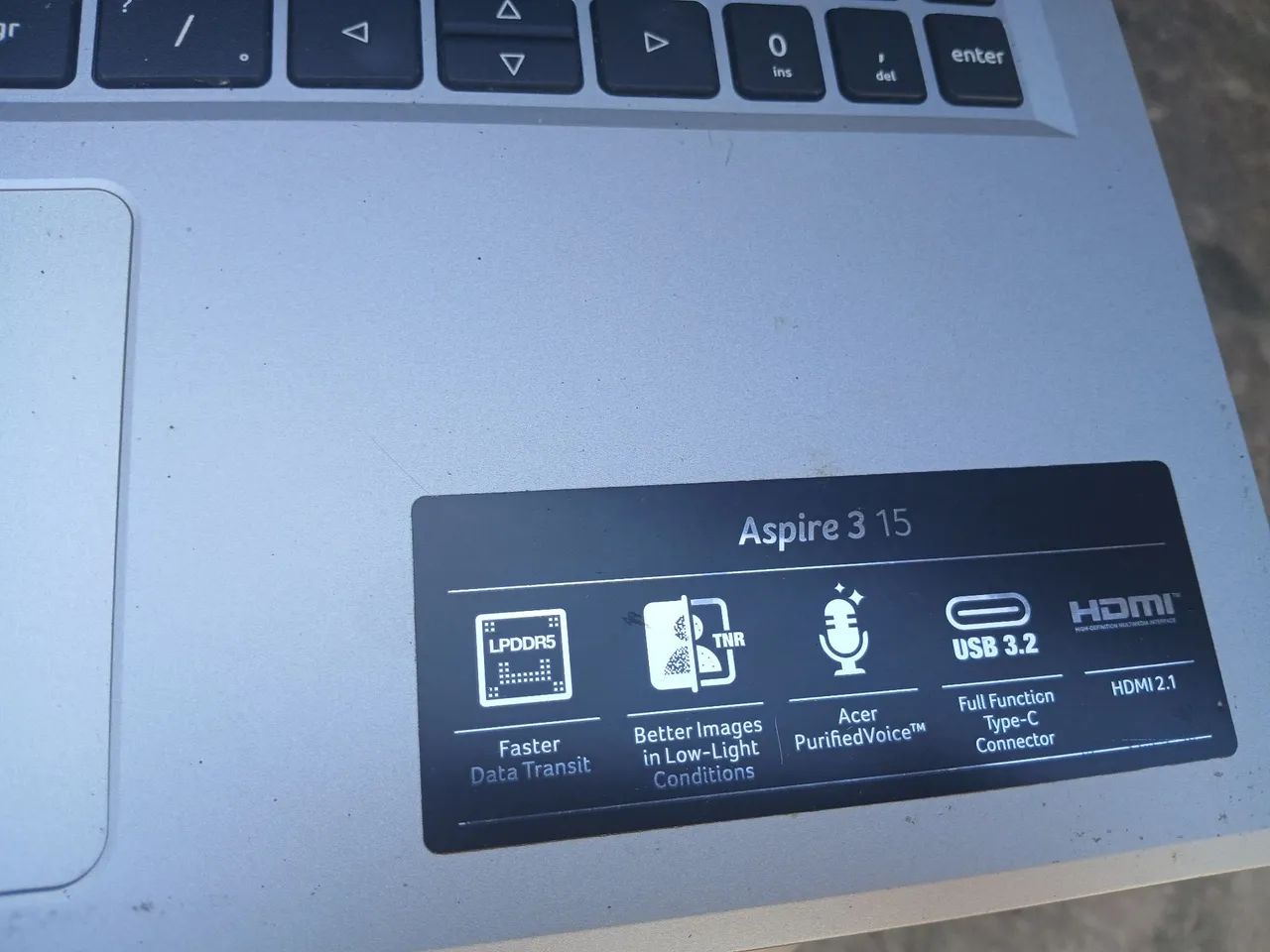 Vendo notebook Acer - Foto 2