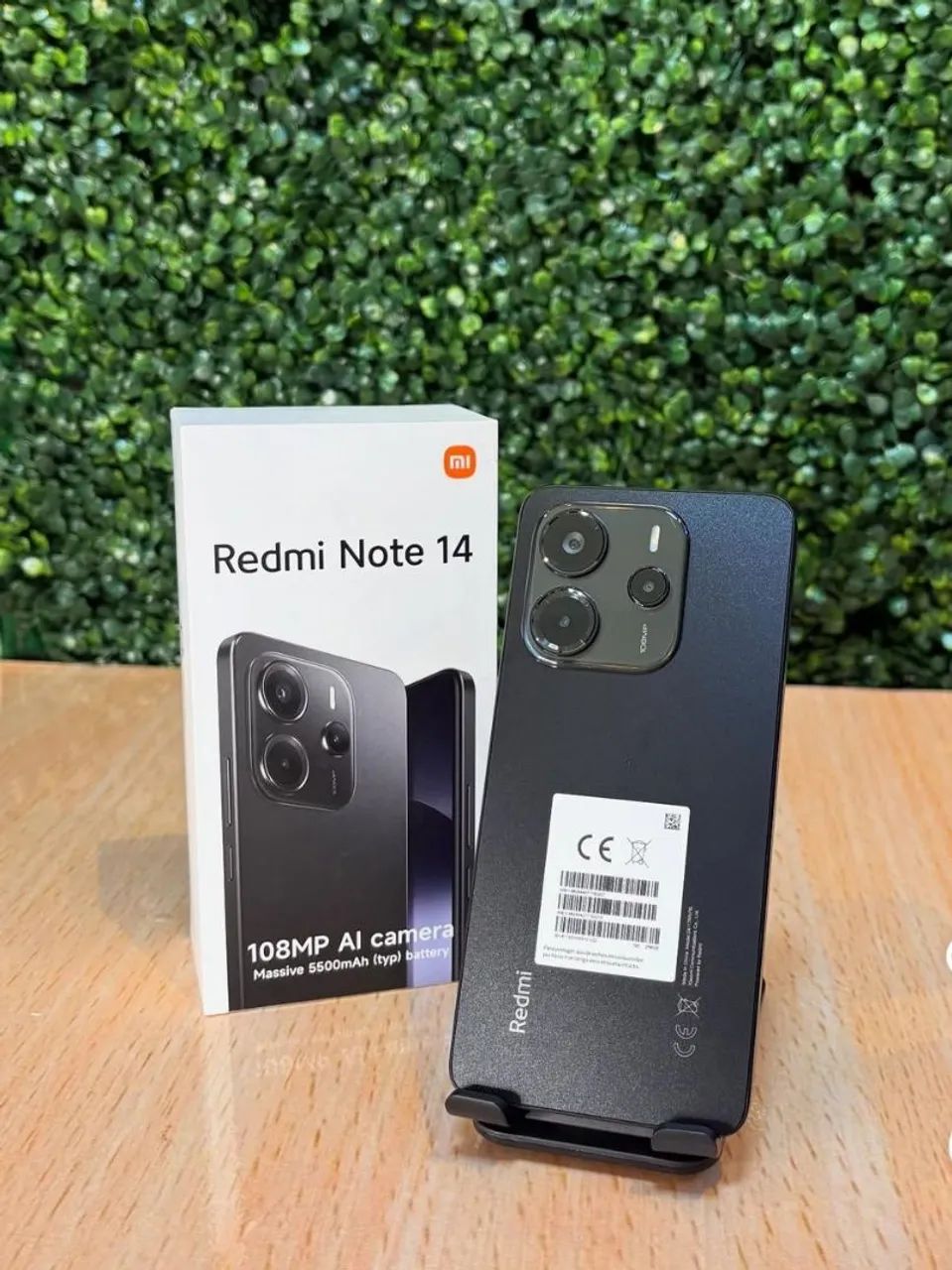 Note 14 256GB/8GB RAM 