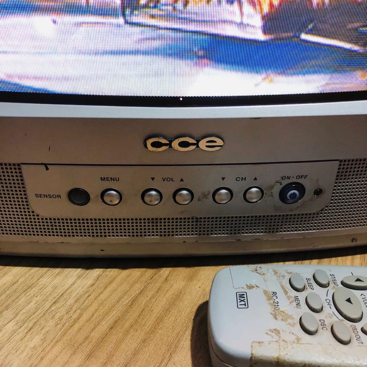 Tv cce 14? com controle remoto  - Foto 2