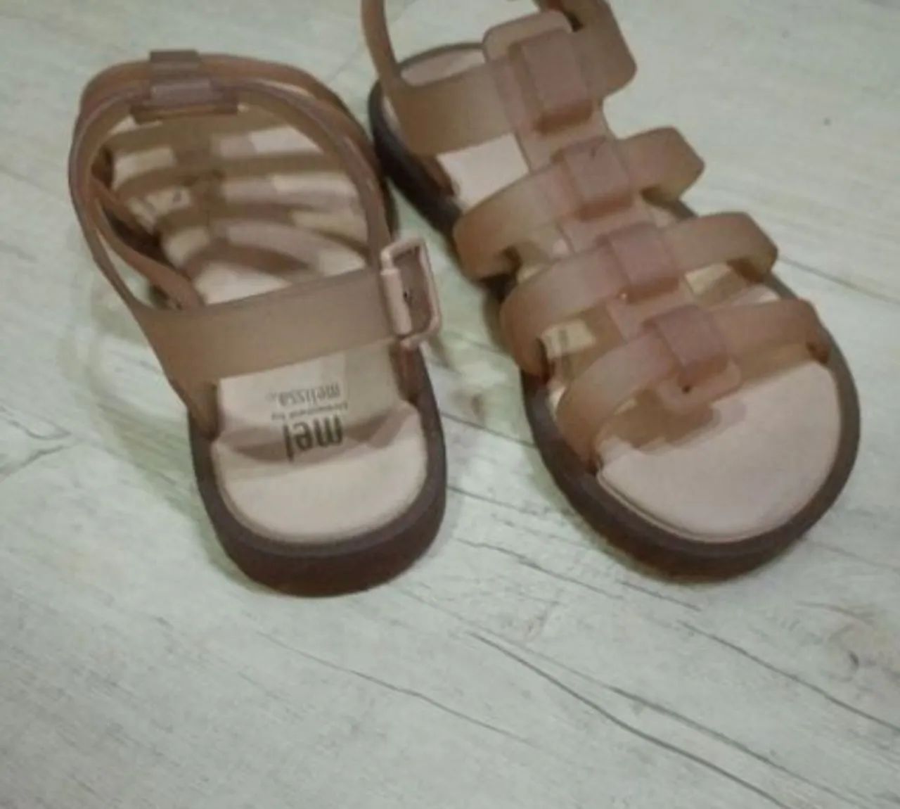 Sandalia melissa flox - TAM 33/34 - Foto 3