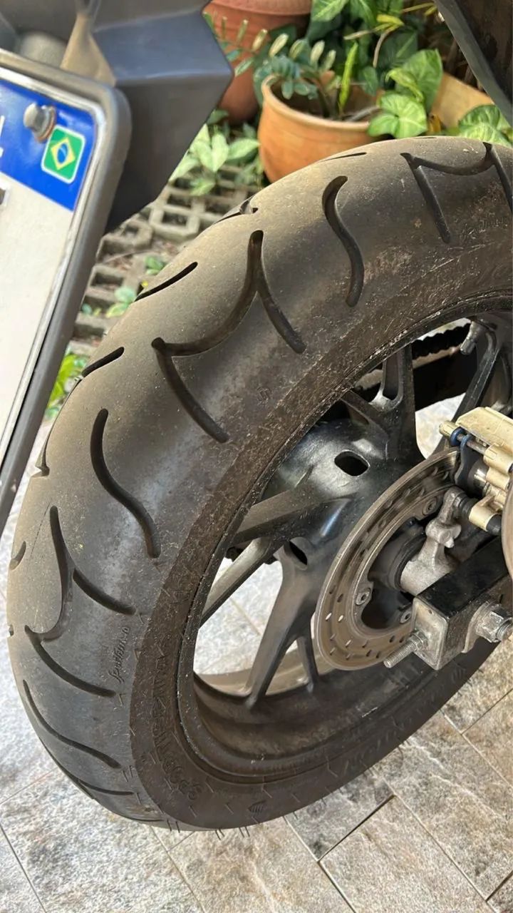 CB 250  - Foto 2