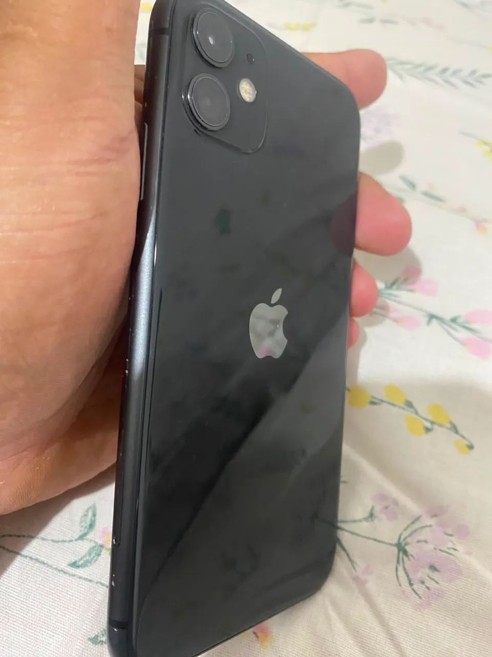iPhone 11 64 Gigas ( muito conservado )
