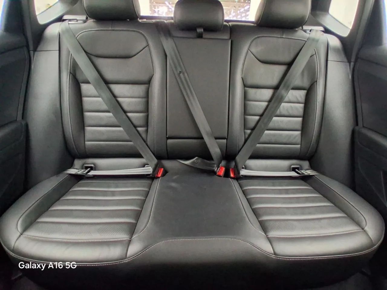 Volkswagen Taos Highline 1.4 250 TSI Flex Aut., foto 18 de 18