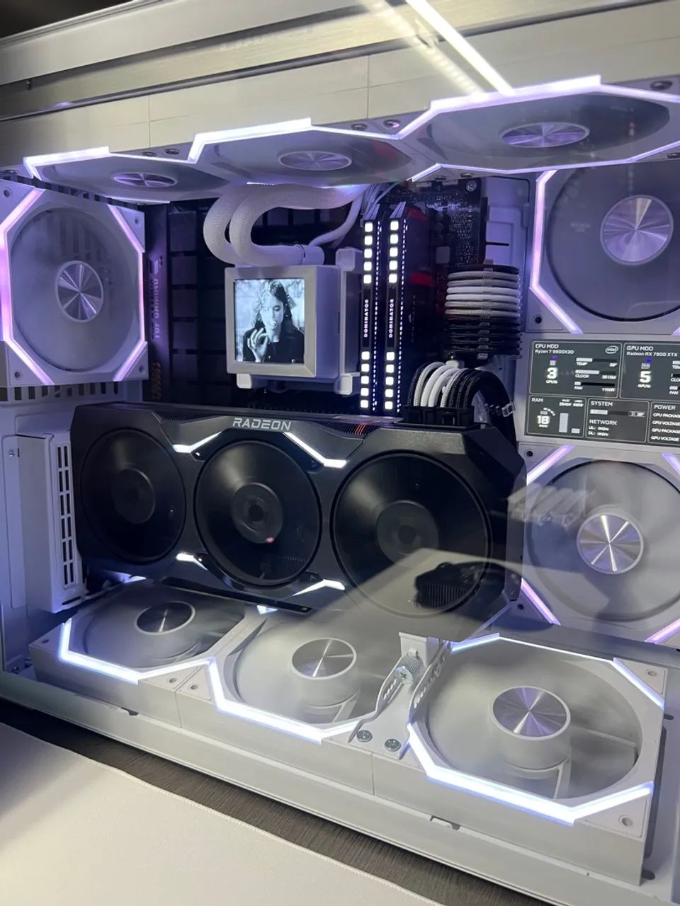 AMD RX 7900 XTX 24GB.  - Foto 3