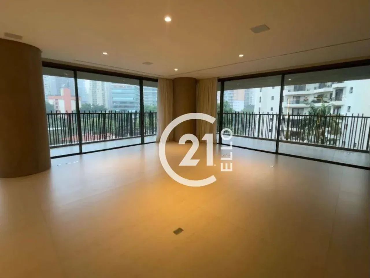 Apartamento com 4 dormitórios, 479 m², 4 suítes. Moema - Foto 2