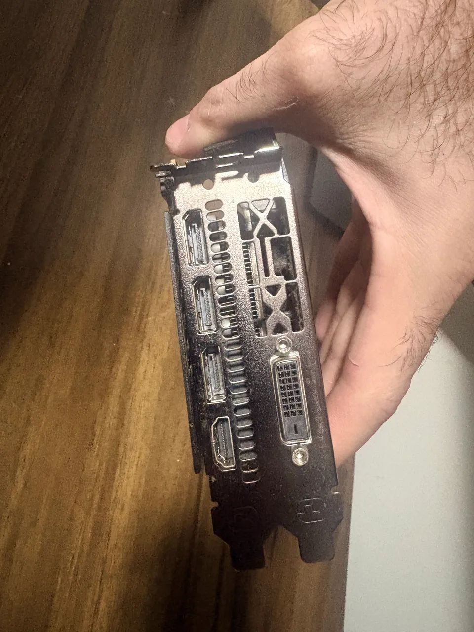 XFX RX 570 4GB GDDR5  - Foto 4