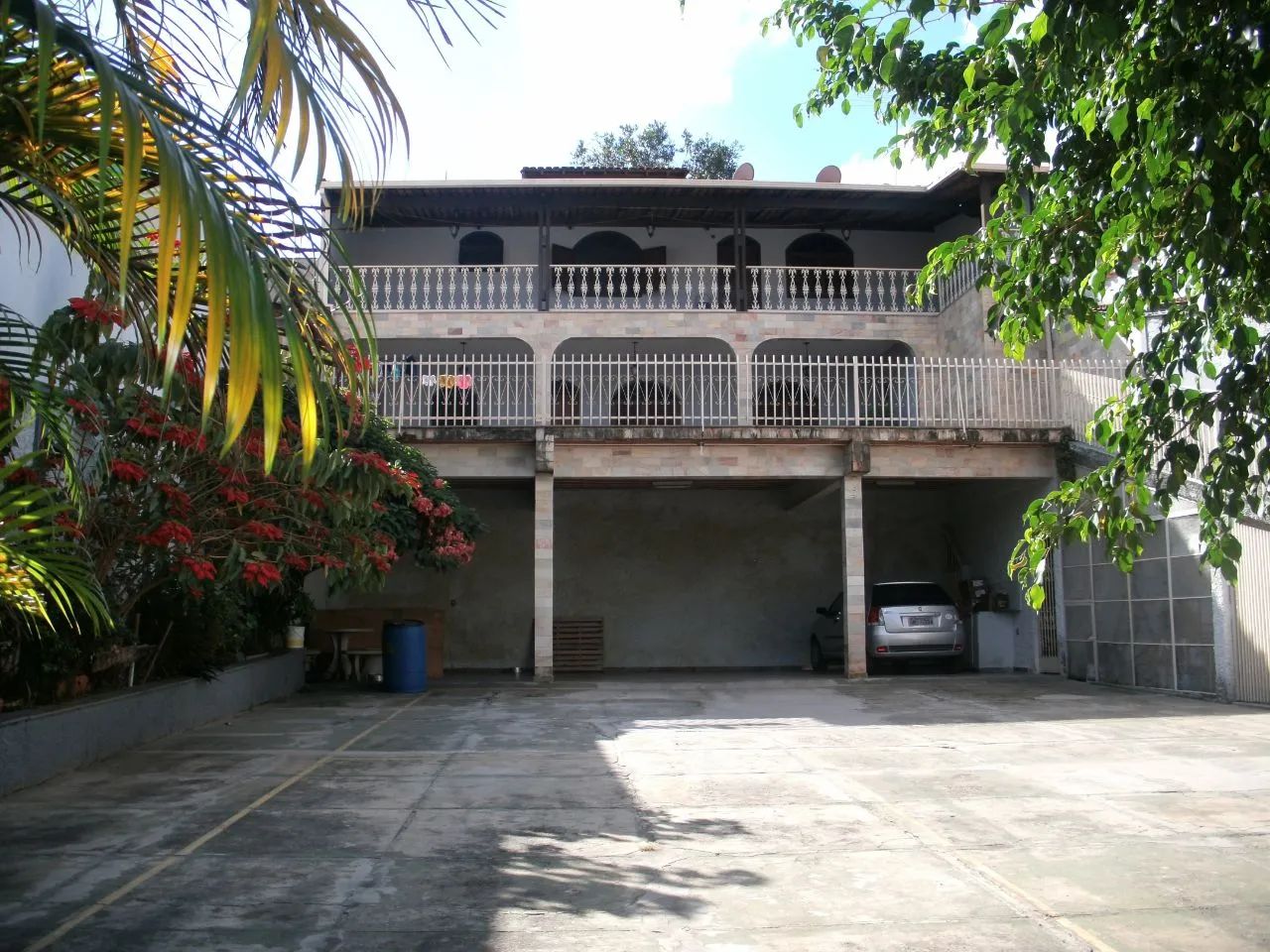 Casa 4 Dormitório(s) Bairro Eymard - Foto 2