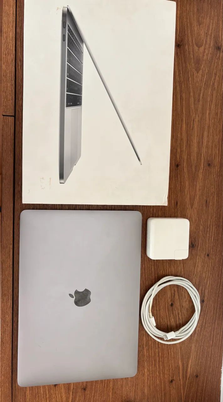 MacBook本体 MacBook Pro 2016 256GB MacBook Pro (15 polegadas, 2016) - Especificações técnicas