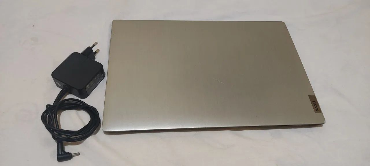 Notebook Lenovo leia