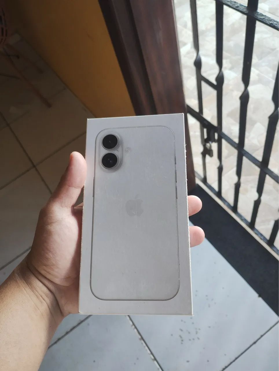 IPHONE 16 128GB