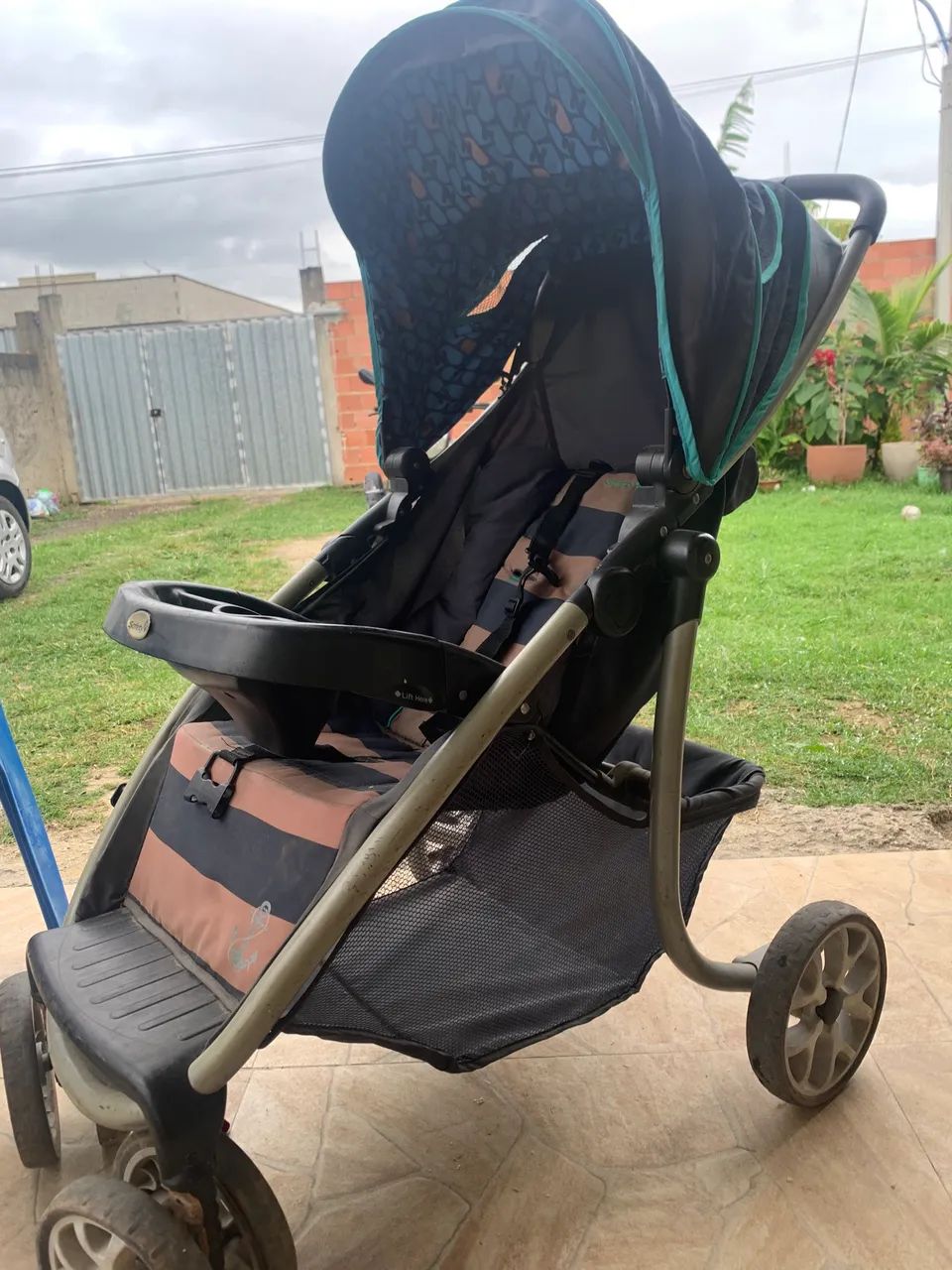 Carrinho de bebê + bebê conforto  - Foto 4
