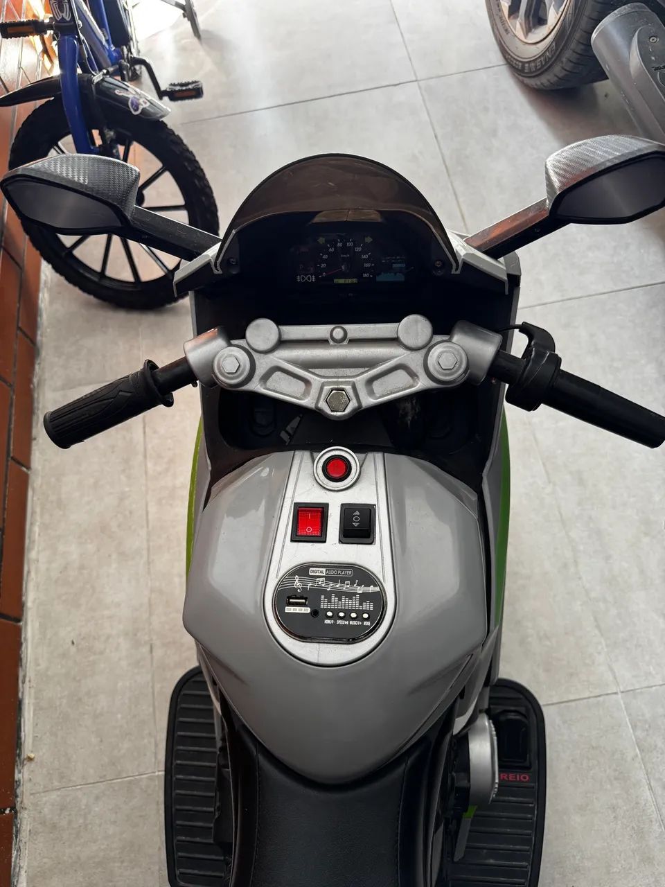 Moto elétrica infantil  - Foto 2