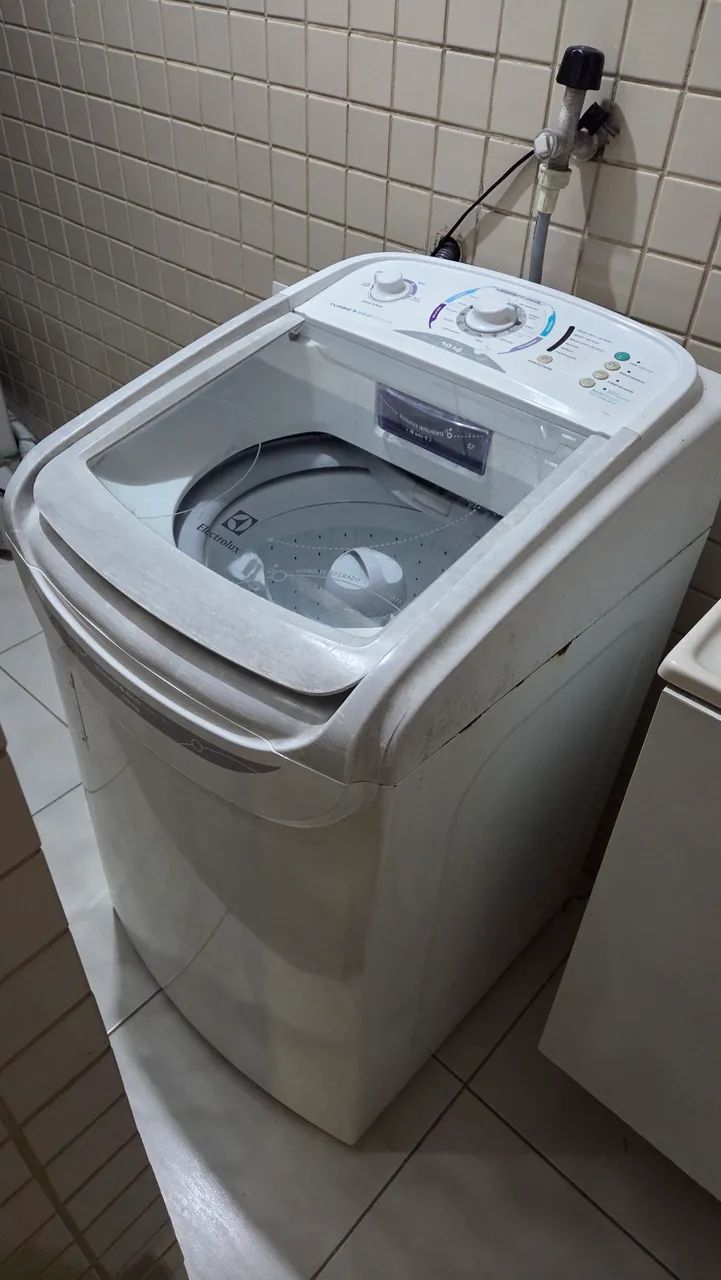 Máquina de lavar Electrolux 10kg