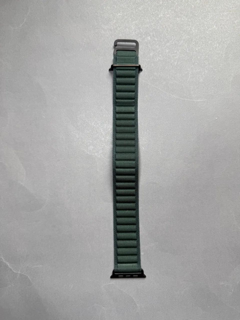 Pulseira loop Alpina (M)