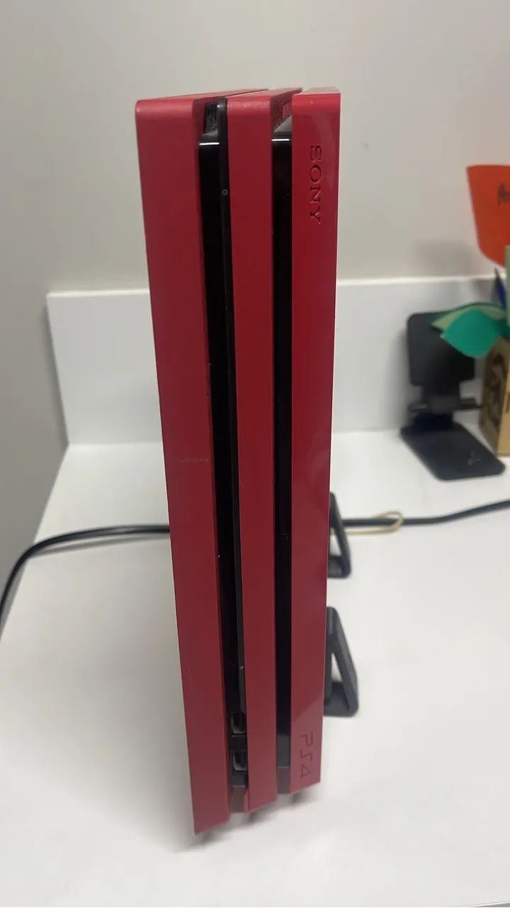 PS4 PRO - Edição Spider Man  - Foto 3