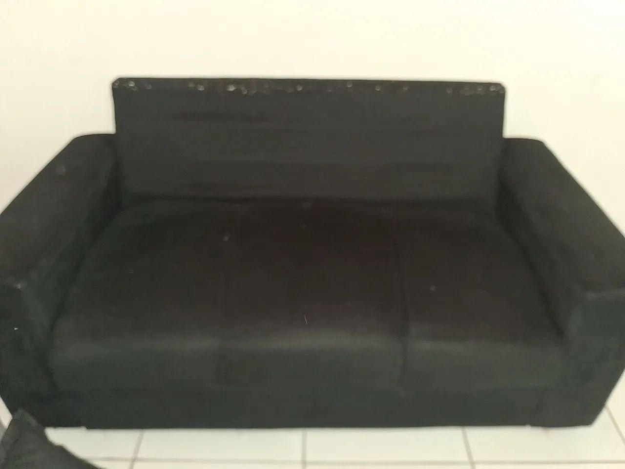 - SOFÁ 3 LUGARES ( ACOMPANHA ALMOFADAS ) - Foto 3