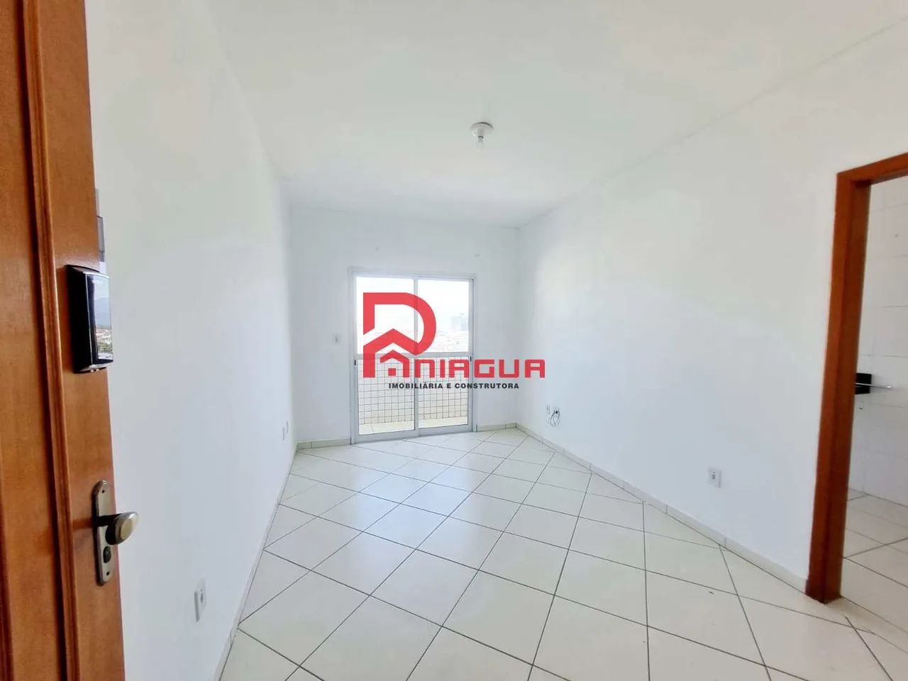 Apartamento com 2 quartos, Guilhermina, Praia Grande, Cod: 5055