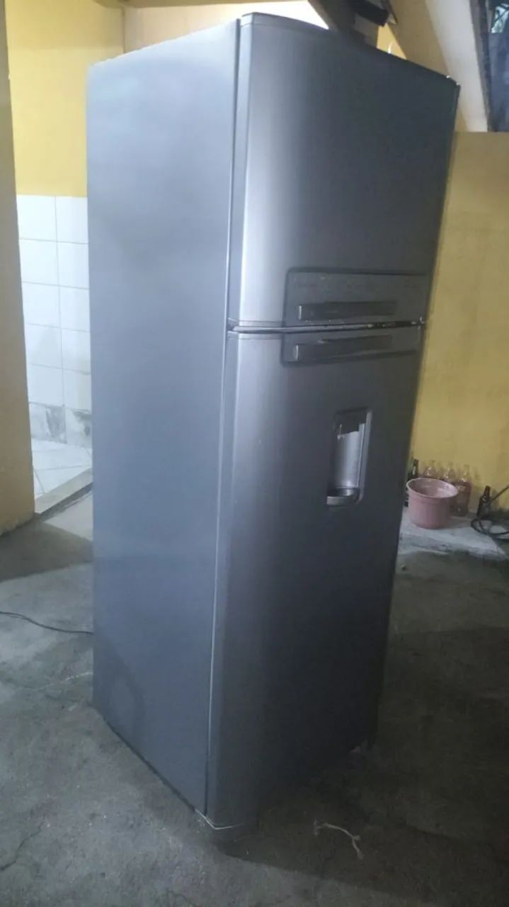 Geladeira Eletrolux  - Foto 2