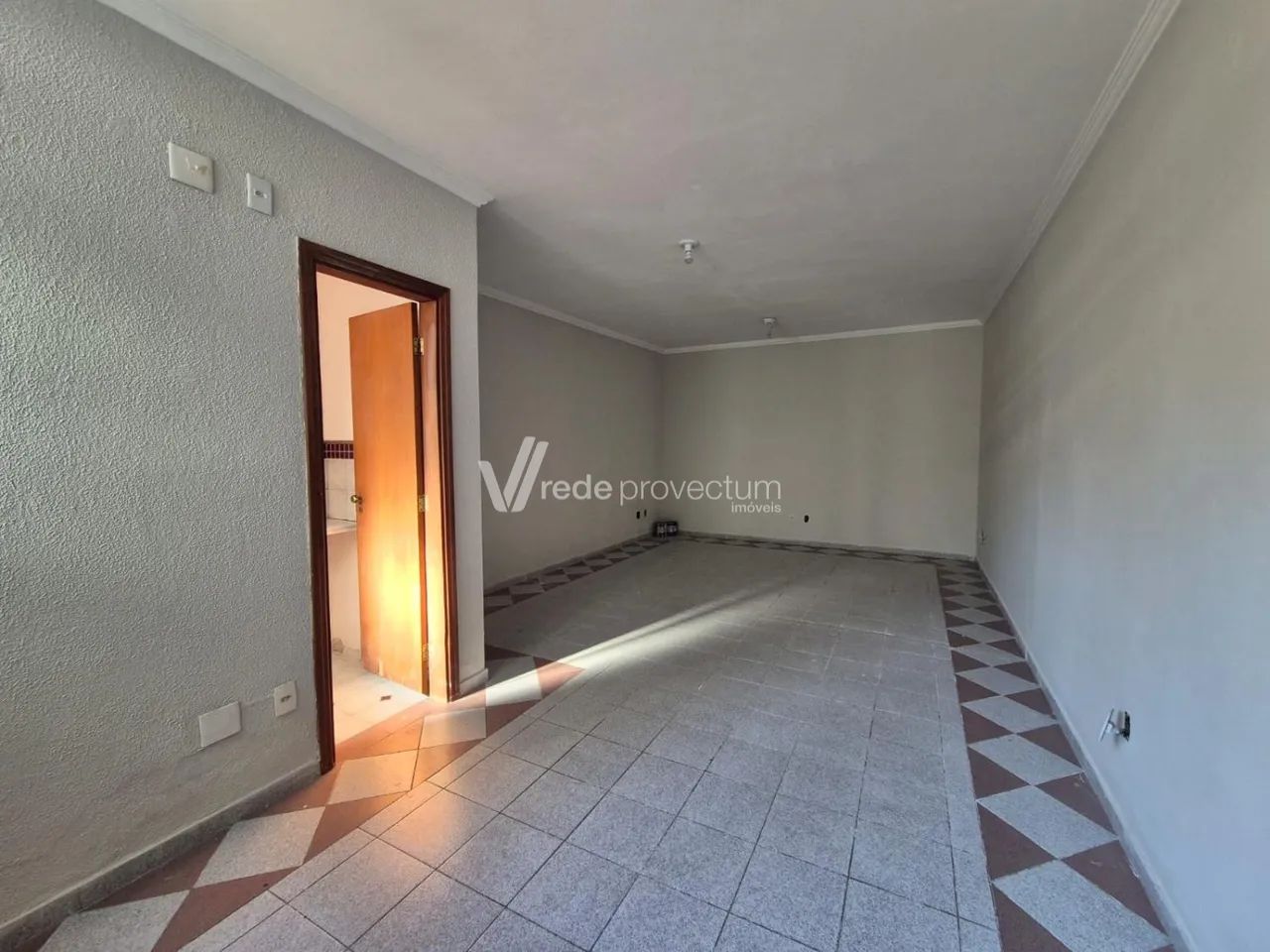 VENDE-SE SALA COMERCIAL JARDIM BRASIL - Foto 5