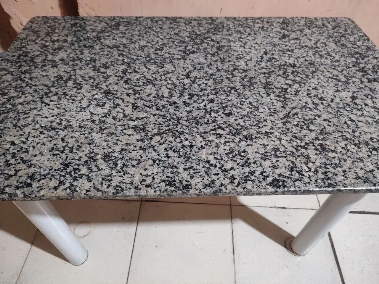 Mesa com tampo de granito  - Foto 2