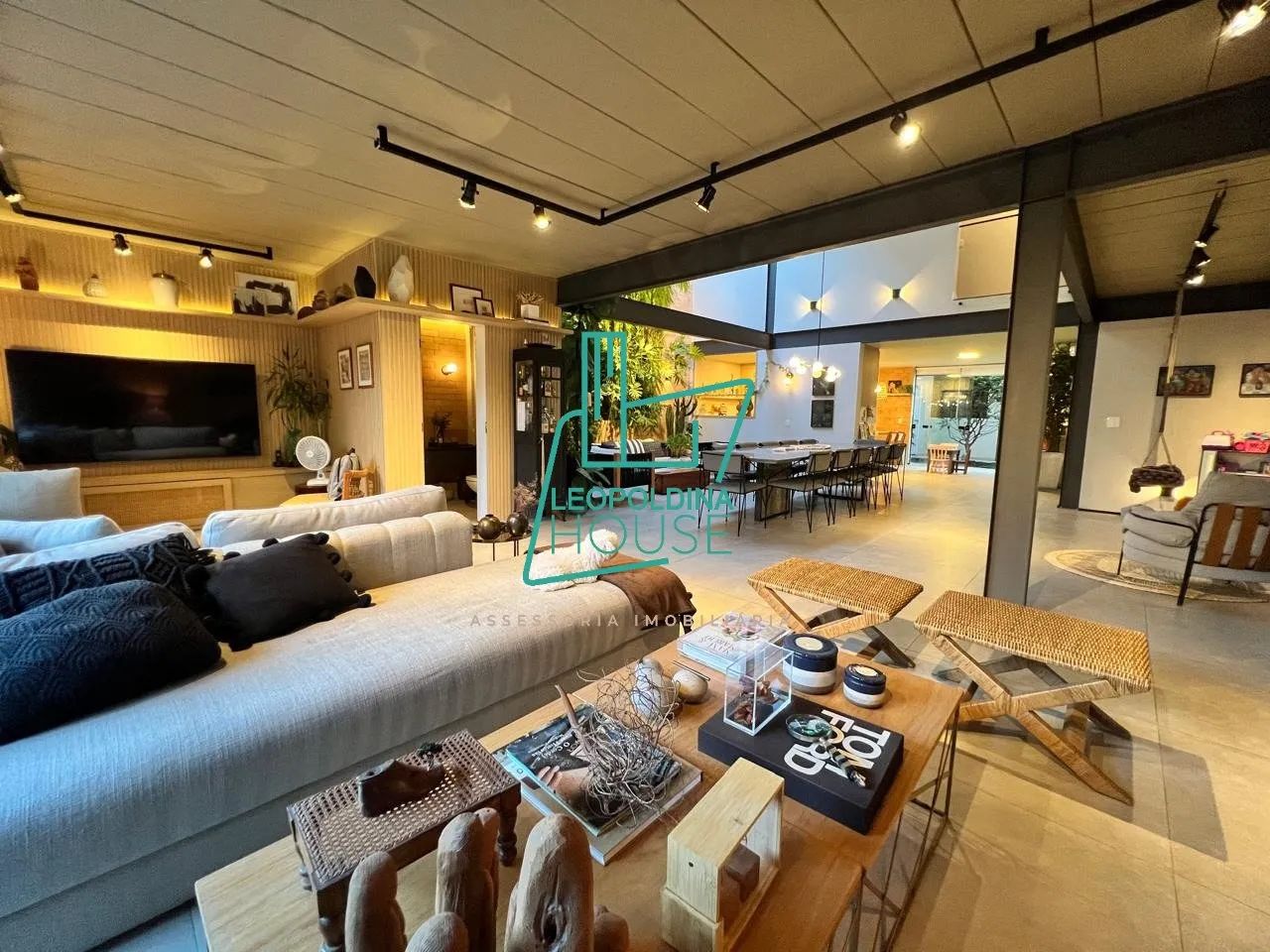 Casa a venda em vila com 345 m² - Vila Leopoldina