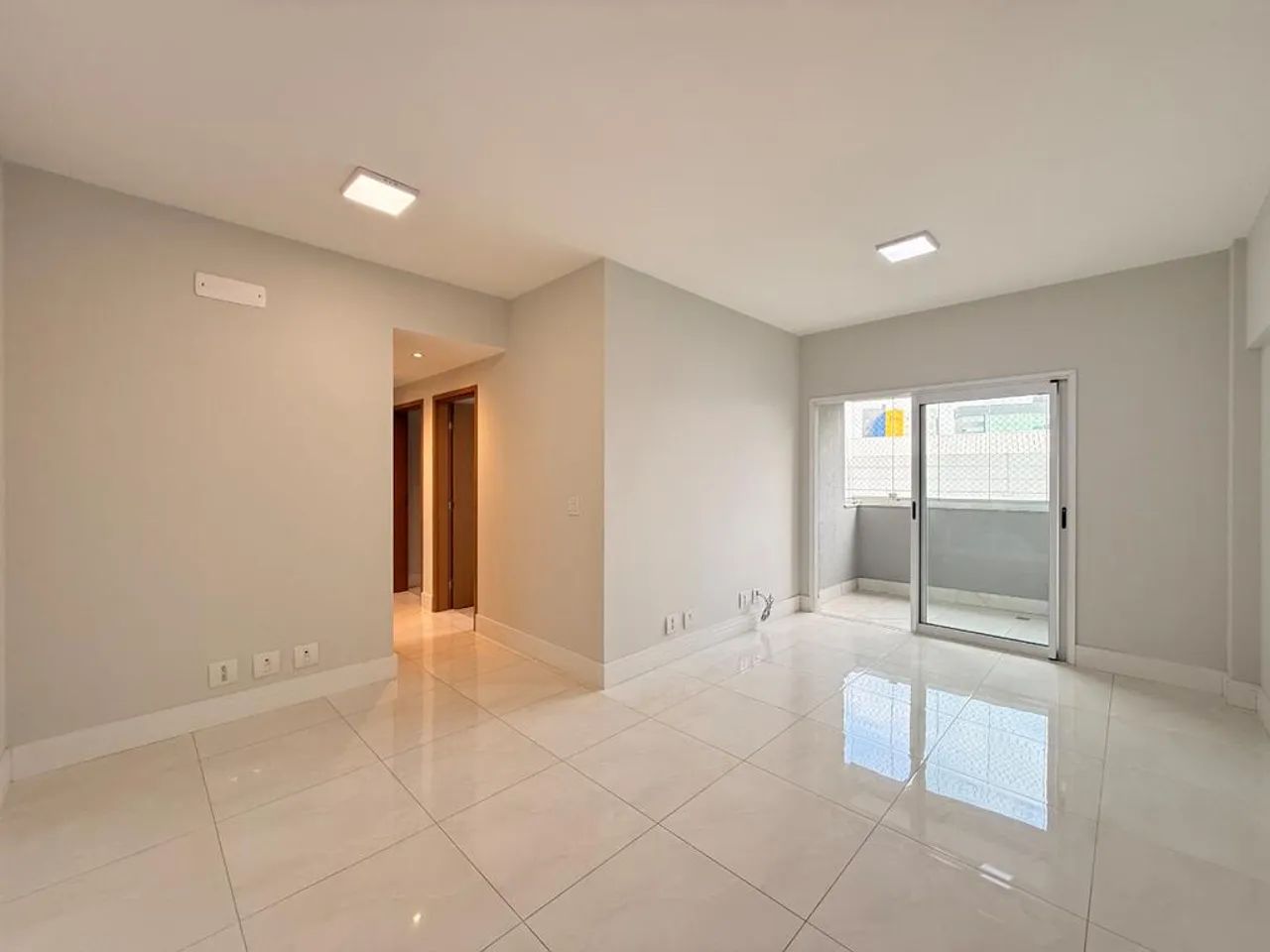 Apartamento para alugar em Maringá, Zona 07, com 3 quartos, com 81.16 m², Palácio Real - Foto 3