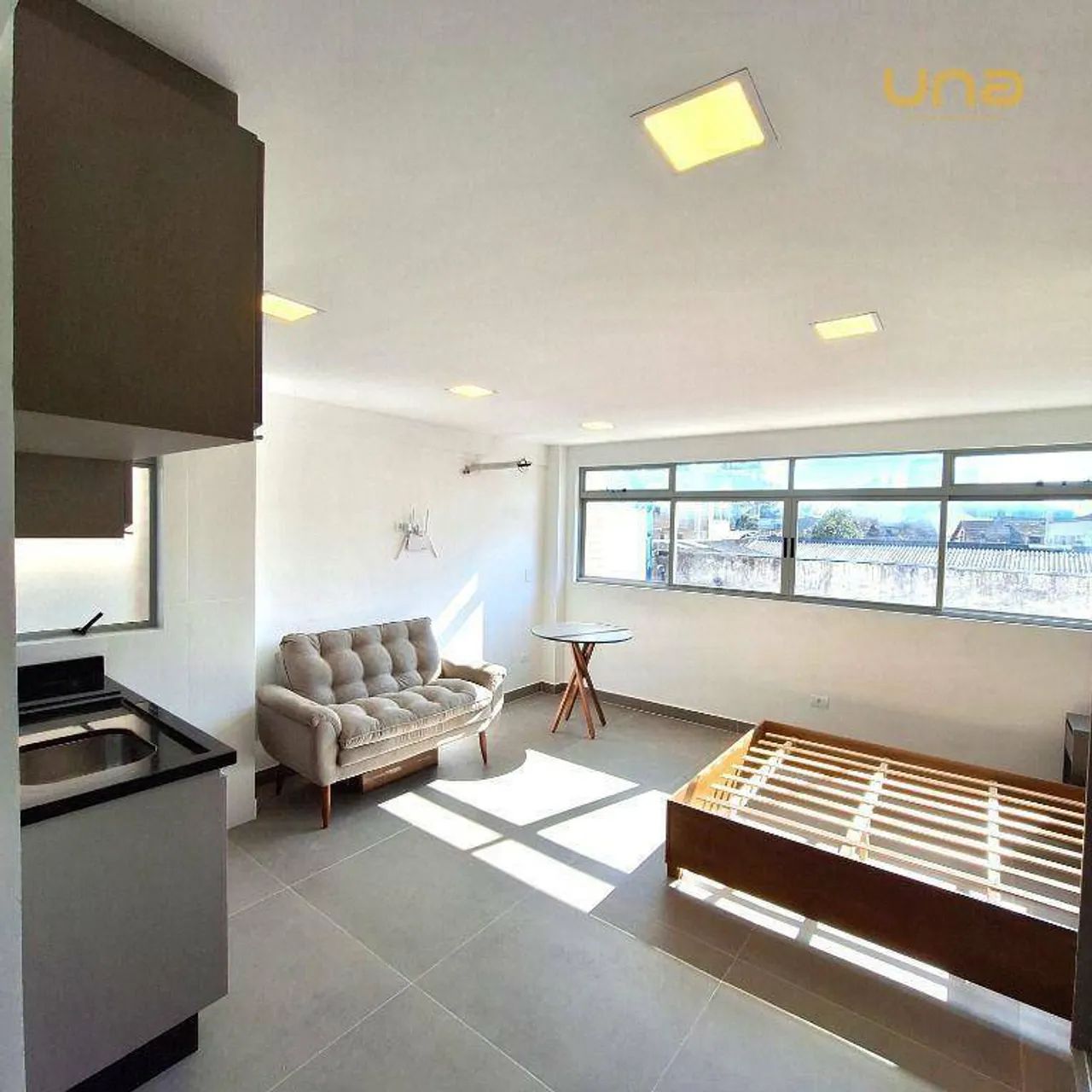 Studio Mobiliado e Equipado com 32m² | 50m do Shopping Muller | Centro Cívico - Foto 2