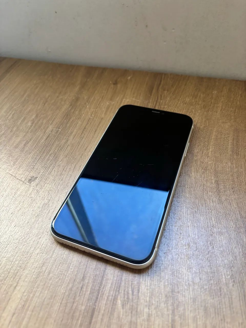 iPhone 11 branco vendo ou troco - Foto 4